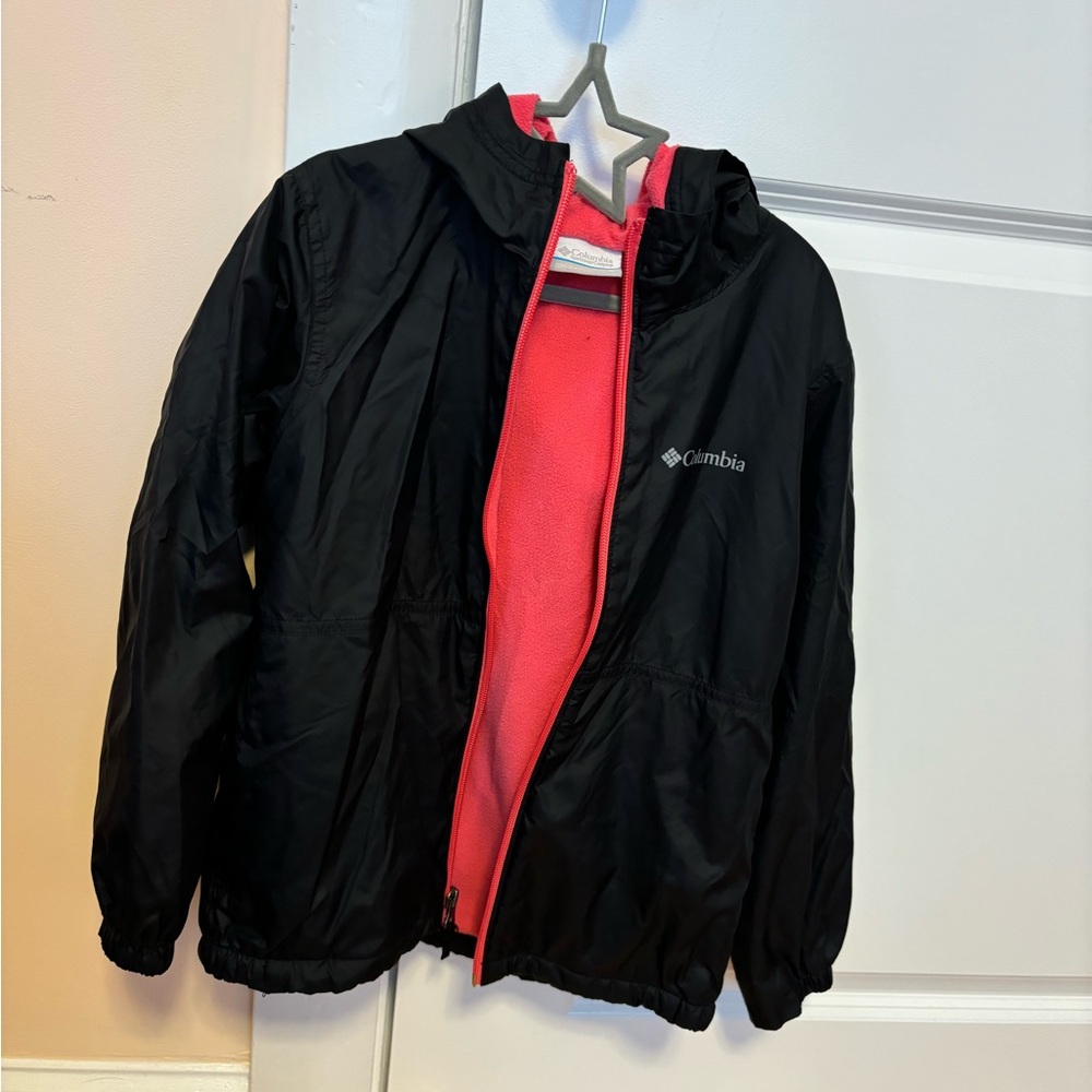 Columbia windbreaker.